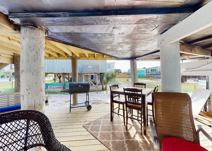 Holiday home Dog-friendly With A Balcony Grill Outdoor Bar Swing W&d & Ac *