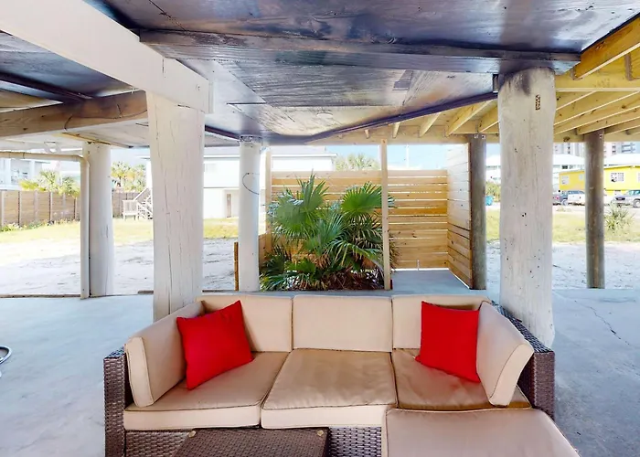 Holiday home Dog-friendly With A Balcony Grill Outdoor Bar Swing W&d & Ac *